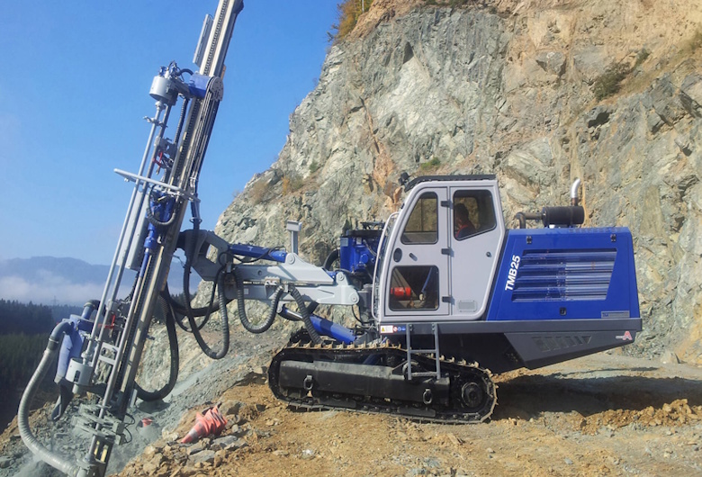Training-Mobile-AutomationMOBA-untuk-Operator-Alat-Berat-Asphalt-Paver-Grader-dan-Roller-Proyek-Jalan-Geometa