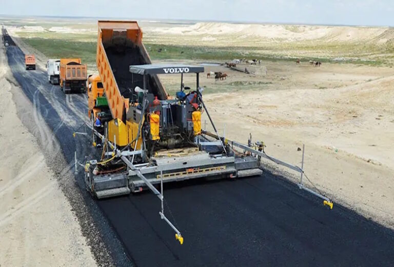 Solusi-Pengaspalan-Otomatis-Proyek-Jalan-Tol-Jadi-Cara-Efektif-untuk-Menghemat-Biaya-Aspal-Geometa