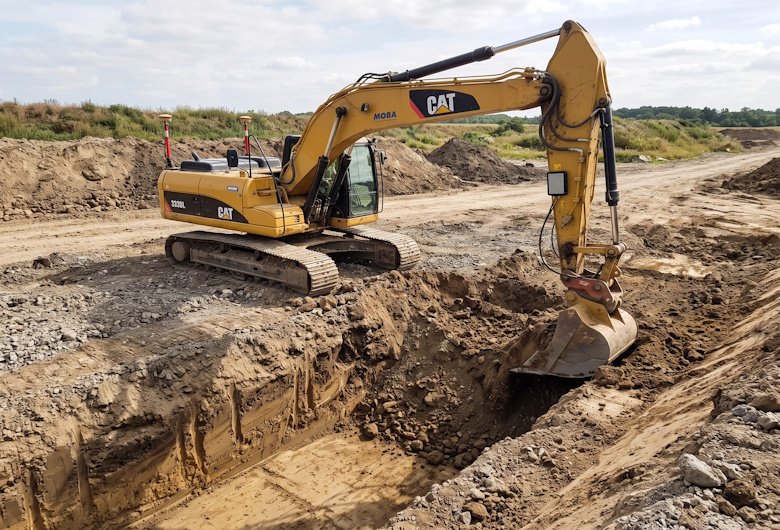 Solusi Kedalaman Galian Akurat untuk Meningkatkan Presisi Pekerjaan Excavator dengan Sistem Kontrol MOBA